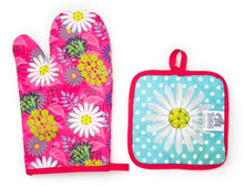 Load image into Gallery viewer, Pineapples & Pickle Balls Potholder Set