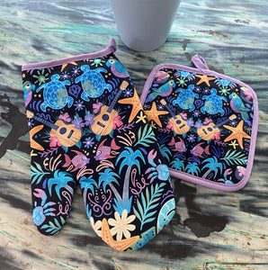 Island Life Potholder Set