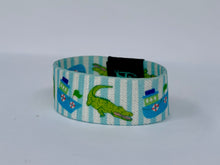 Load image into Gallery viewer, Child Size Gator Tug Bongo Band