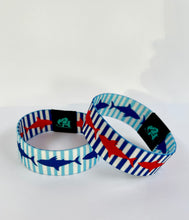 Load image into Gallery viewer, Shark Frenzy Bongo Band