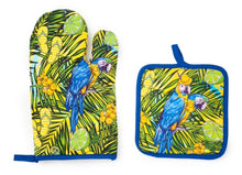 Load image into Gallery viewer, Parrot Junction Potholder Set