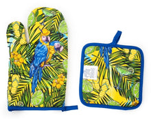 Load image into Gallery viewer, Parrot Junction Potholder Set